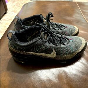 Nike Black and Multicolor Flyknit Shoes